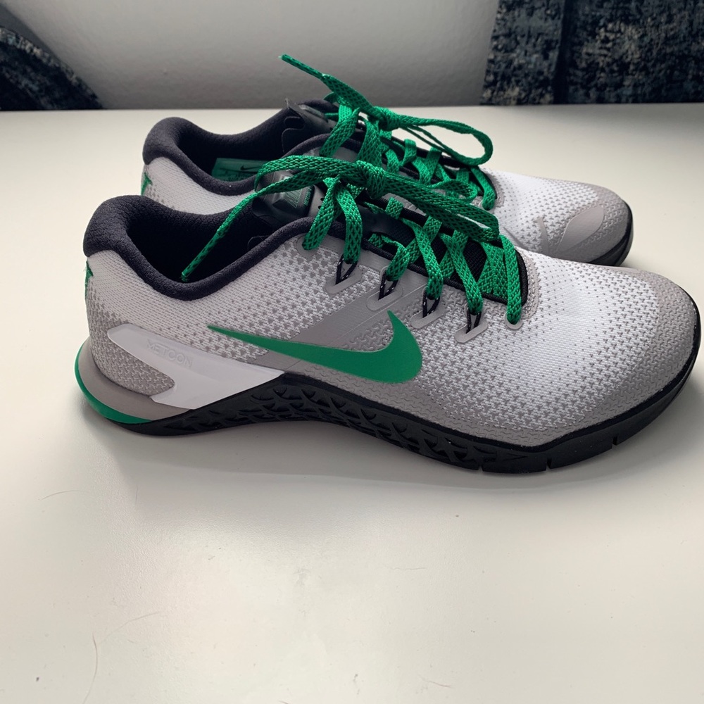 BRAND NEW Nike Metcon 4 Limited Edition Invictus